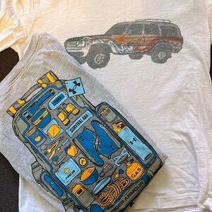 2 long sleeve t-shirts